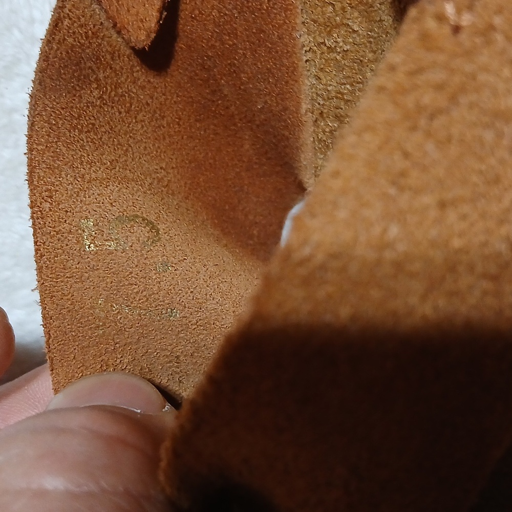 Yokono Mora Suede Cross-Strap Wedge Sandals Size 7.5 - Picture 6 of 7